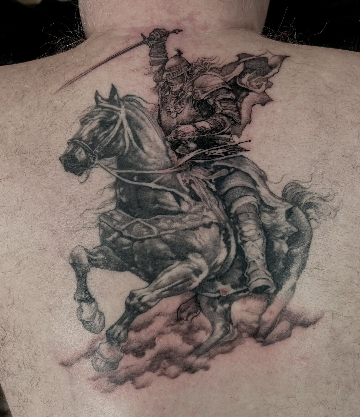Great first day back in 2025, this will be part of a full shoulders piece across. Keep a lookout, 2 sessions to finish. Thanks to Matt #knight #knights #horse #blackandgreytattoos #blackandgrey #fineline #finelinetattoo