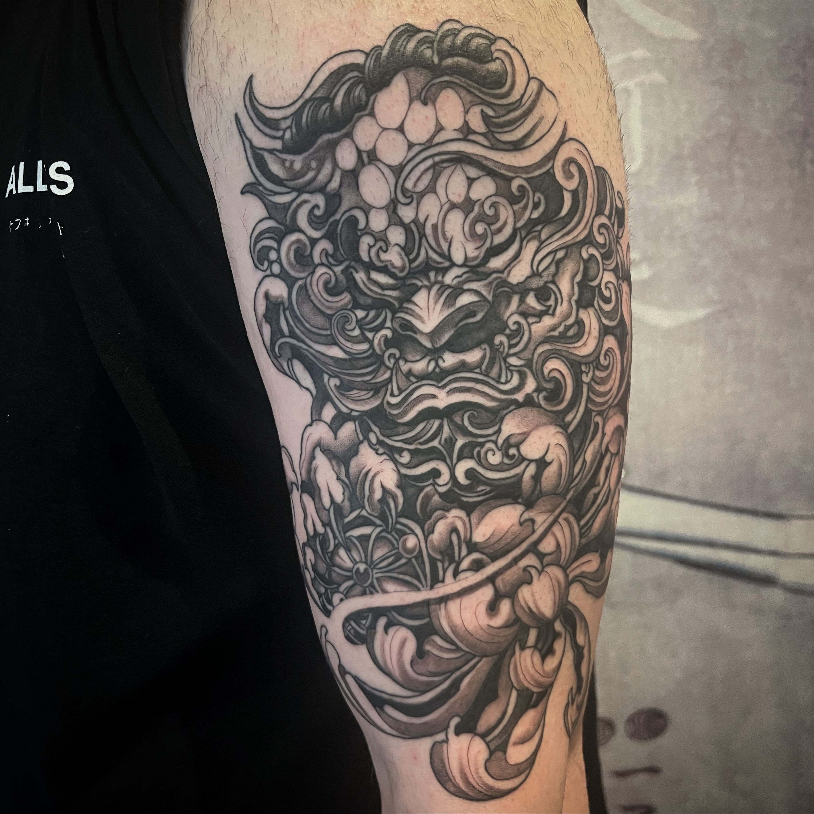 Thanks @mr_mooseyy_ another addition to your sleeve. Really enjoying this and can’t wait to reveal the whole piece. #sleeve #sleevetattoo #blackandgreytattoo #japan #japanesetattoo #foodogtattoo #foodog #tattooinspiration #tattooink